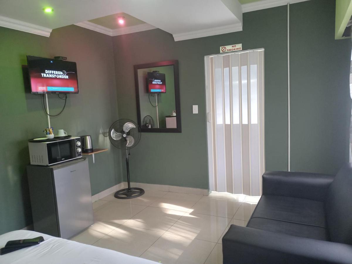 Wise Bird Guest House Roodepoort Luaran gambar