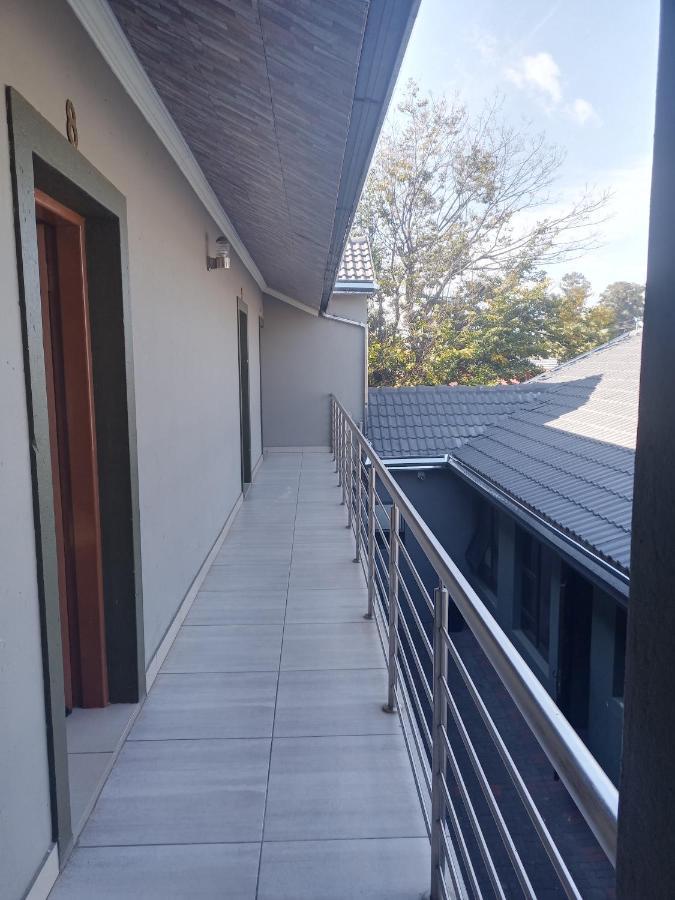 Wise Bird Guest House Roodepoort Luaran gambar